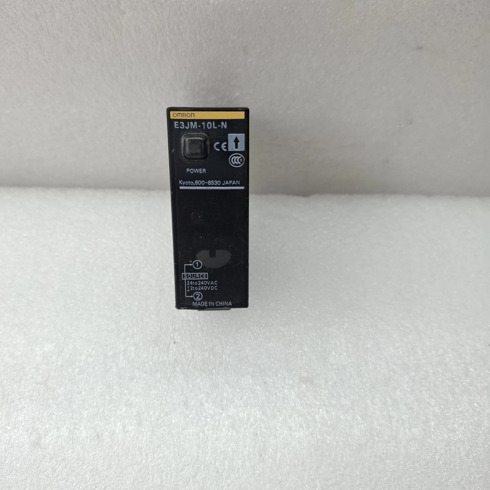 OMRON E3JM-10L-N Photoelectric Sensor E3JM-10L-N